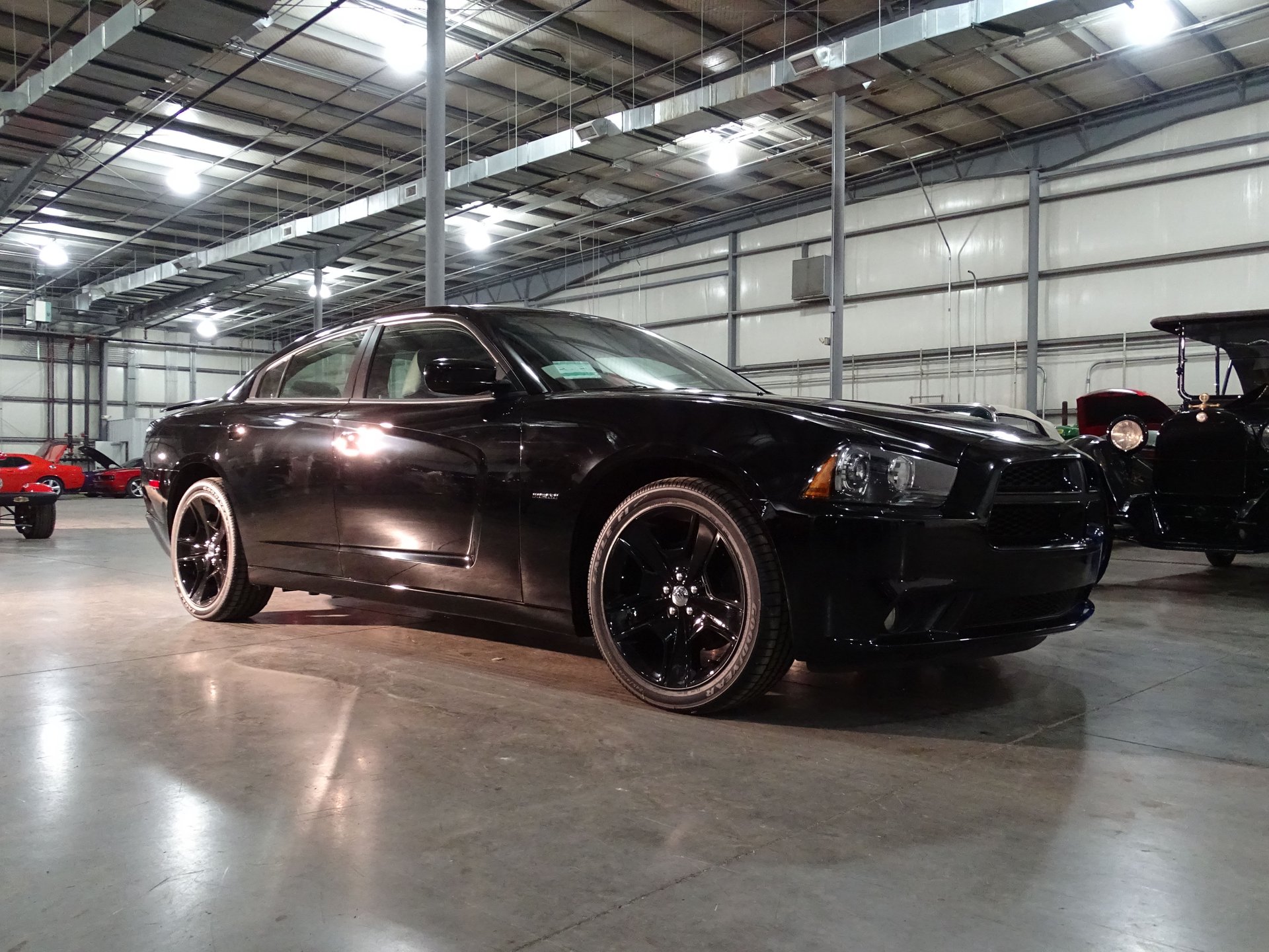 2011 dodge charger r t