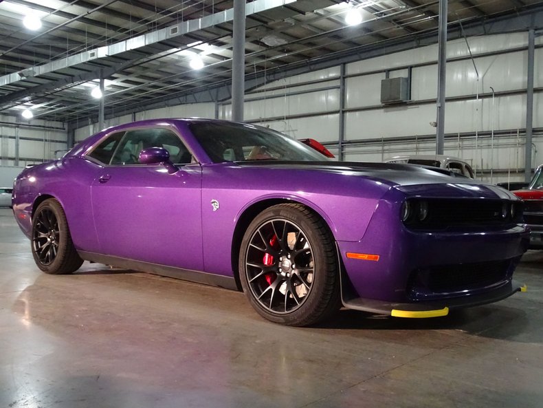 2016 Dodge Challenger SRT Hellcat 