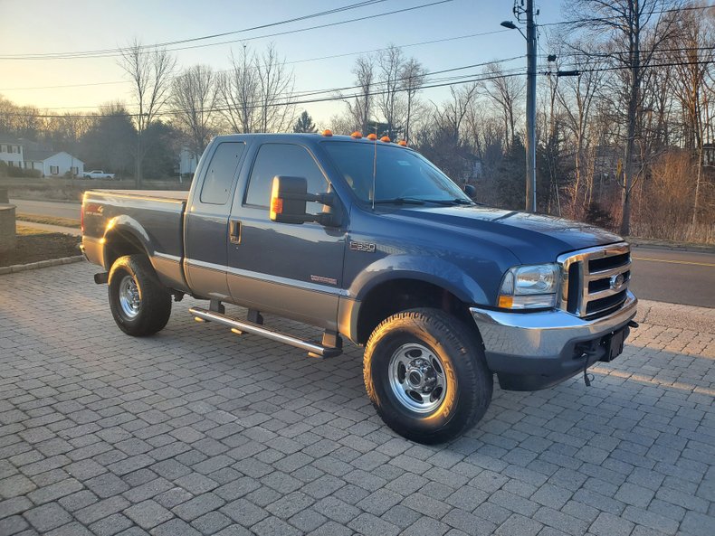 2004 Ford F350 SD Lariat