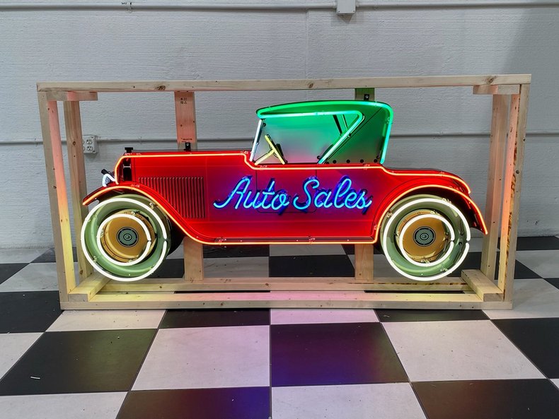 Auto Sales Flashing Neon Sign | GAA Classic Cars
