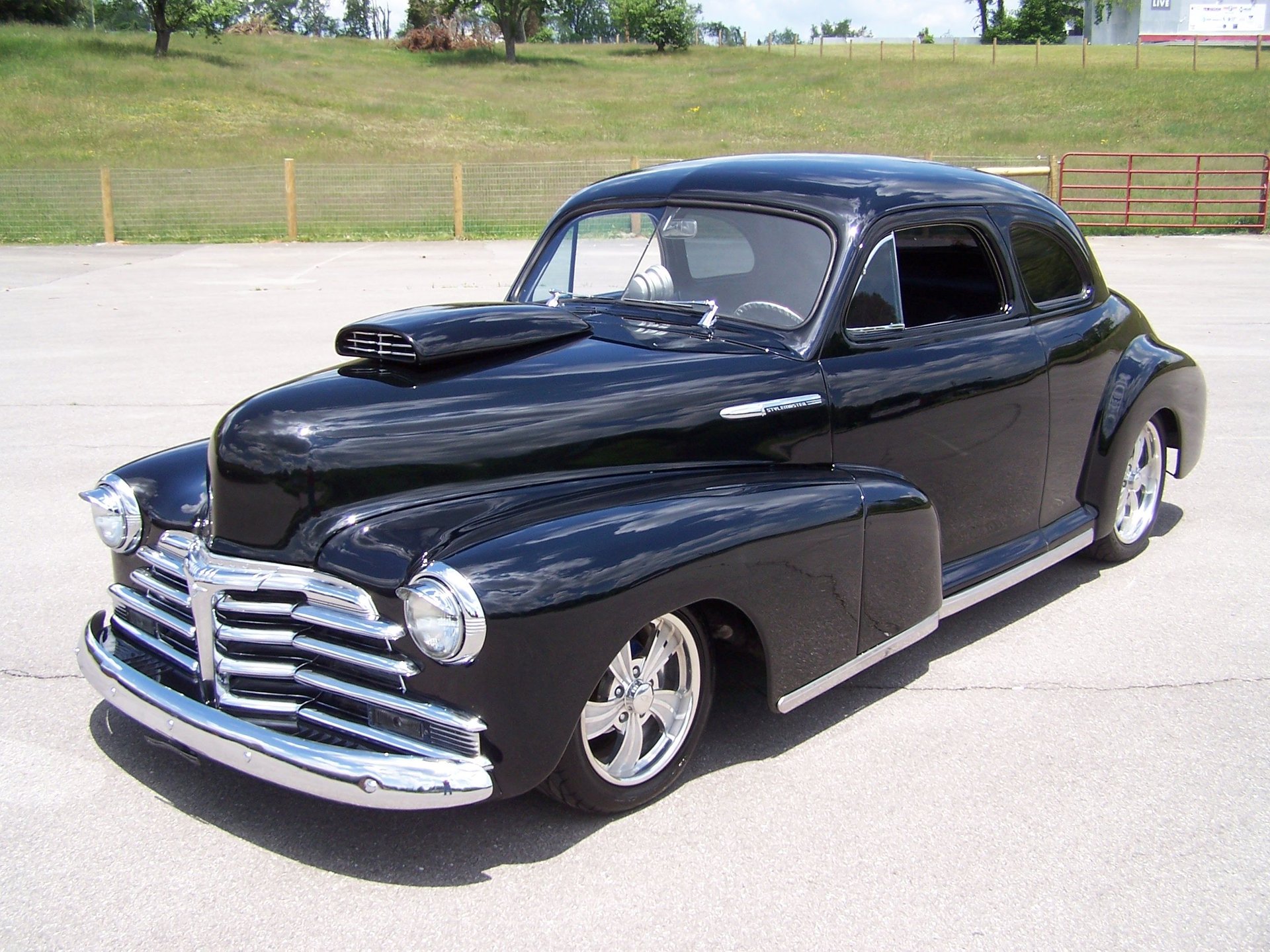1948 chevrolet stylemaster sport coupe