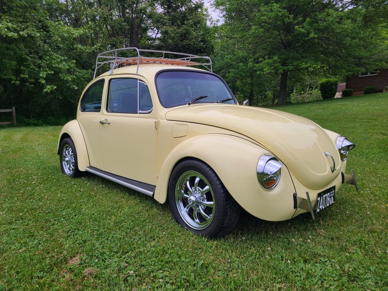 1972 Volkswagen Super Beetle 