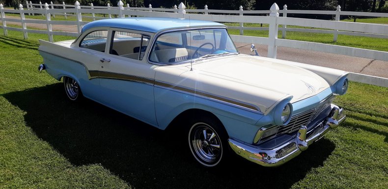 1957 ford custom