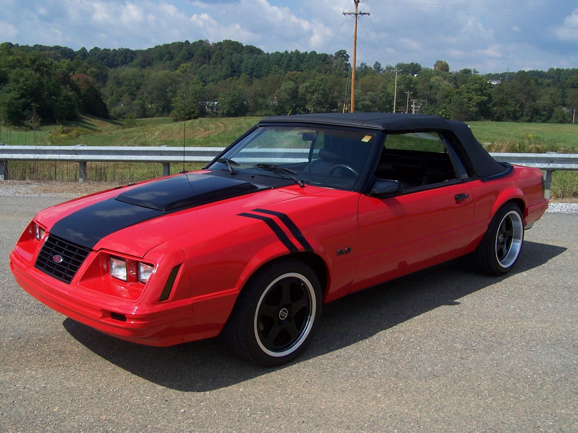 1983 ford mustang gt