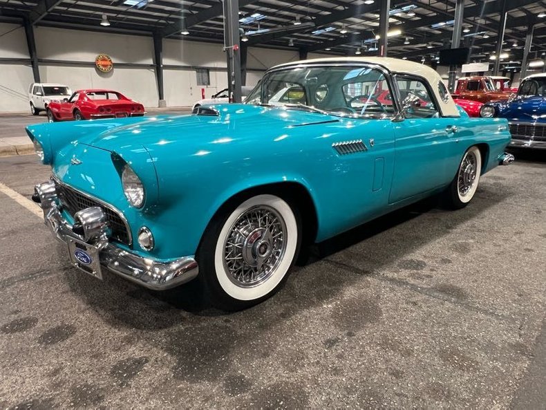 1956 Ford Thunderbird 