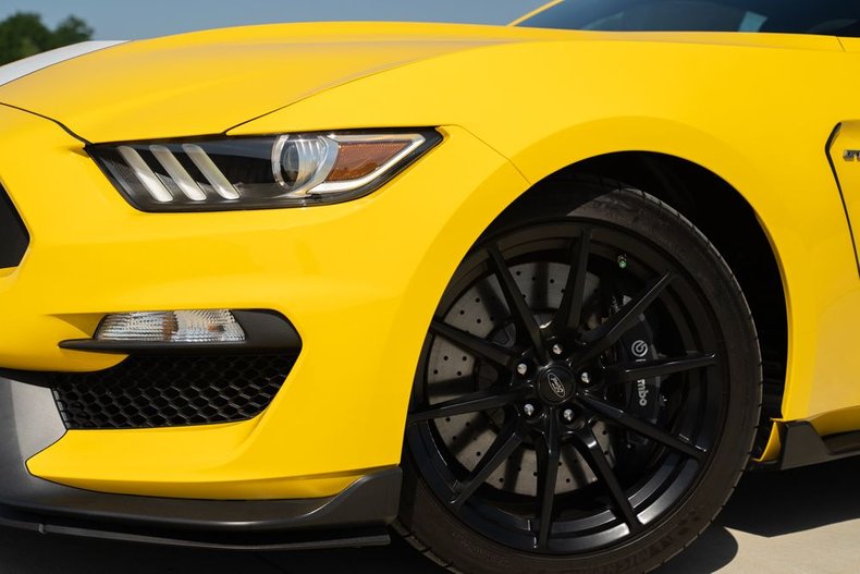 2016 ford shelby gt 350