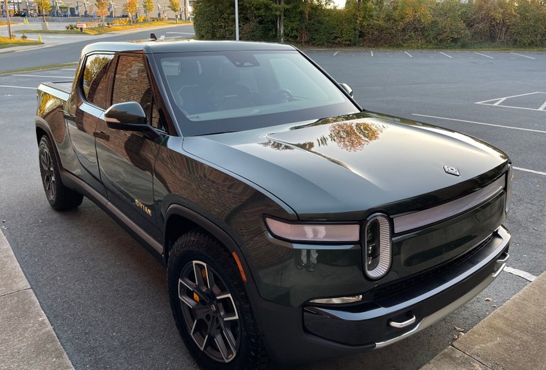 2022 rivian r1t