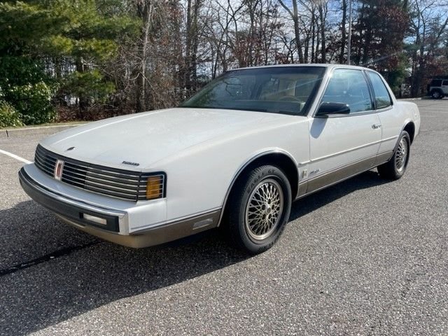 1986 Oldsmobile Toronado 