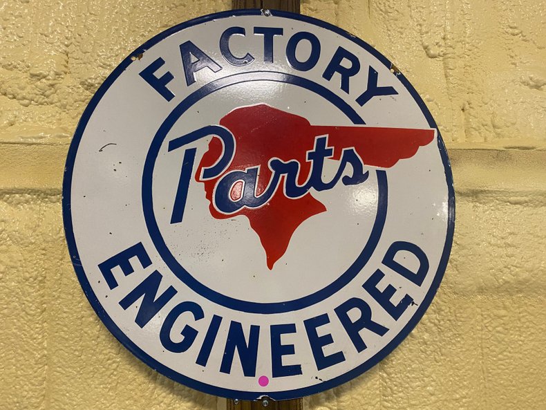 Pontiac Factory Engineered Sign | GAA Classic Cars