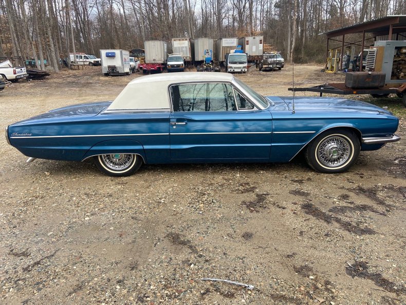 1966 Ford Thunderbird 