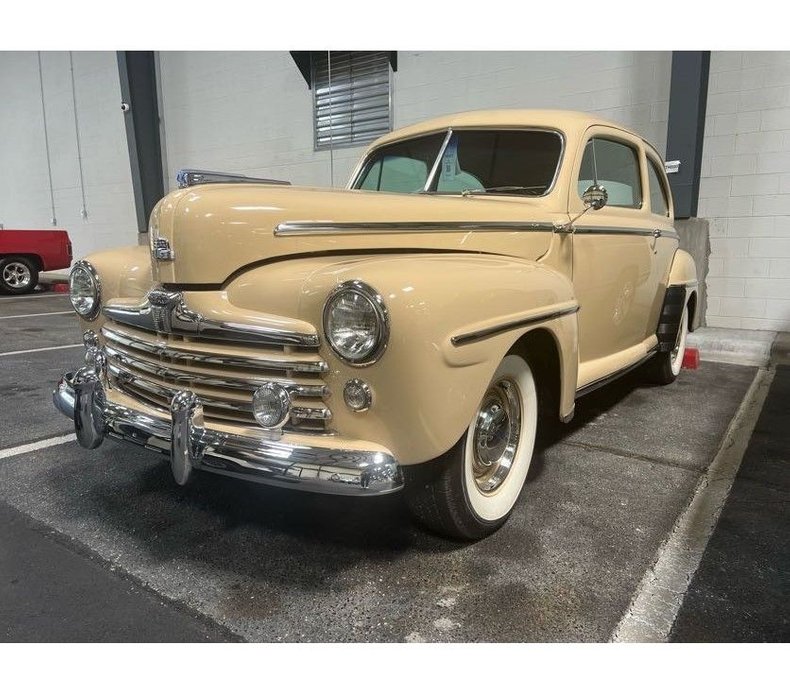 1947 Ford 2 Door Sedan 