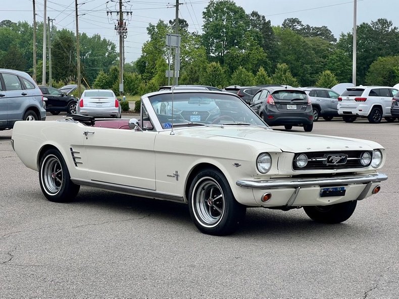 1966 Ford Mustang 