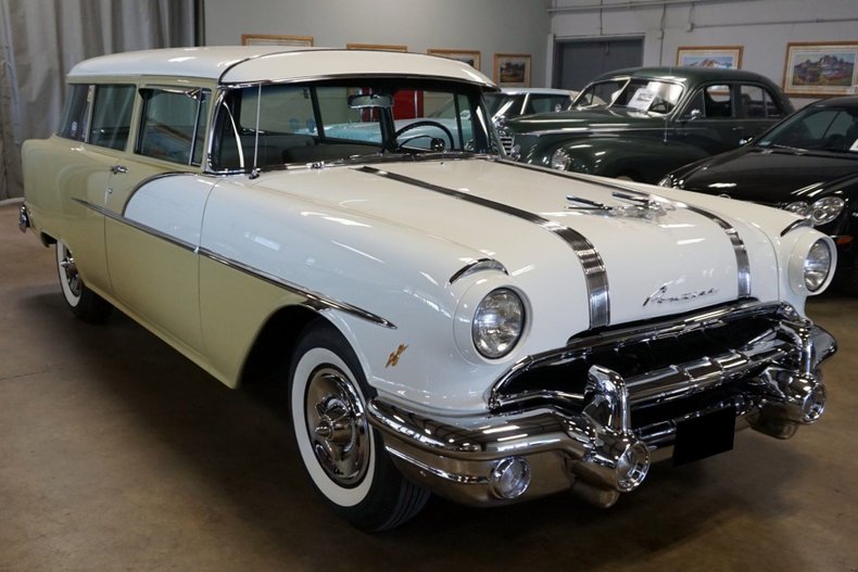 1956 Pontiac Chieftain 