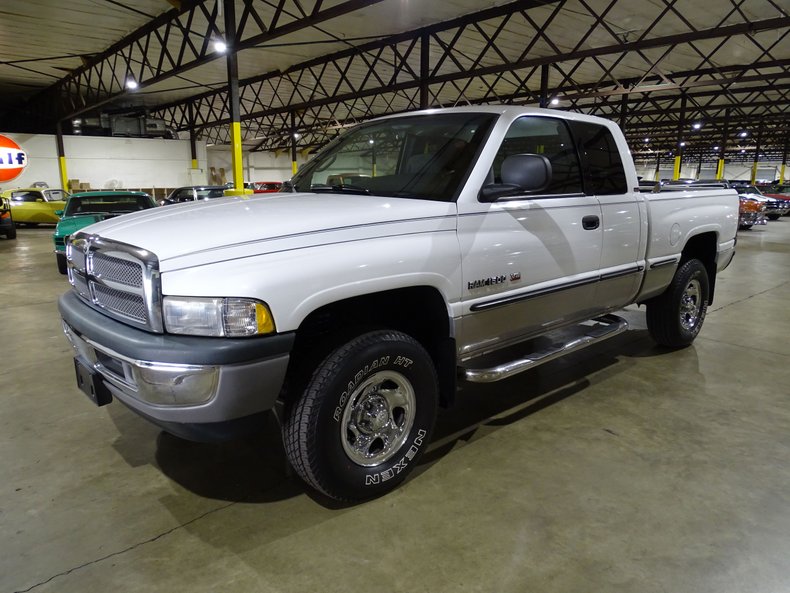 1999 Dodge Ram SLT