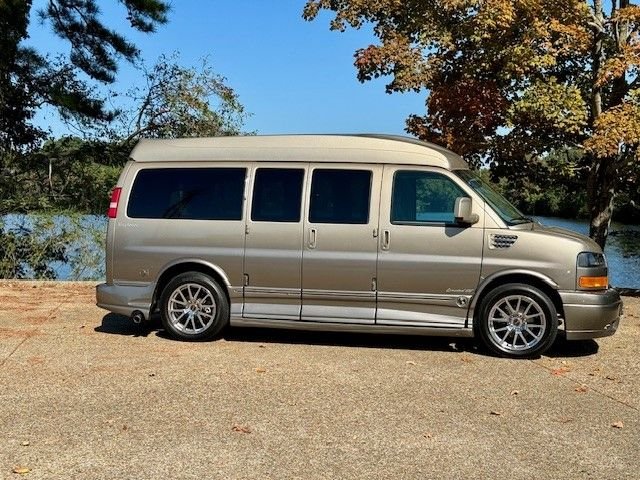 Gmc savana 1500 conversion van sales for sale