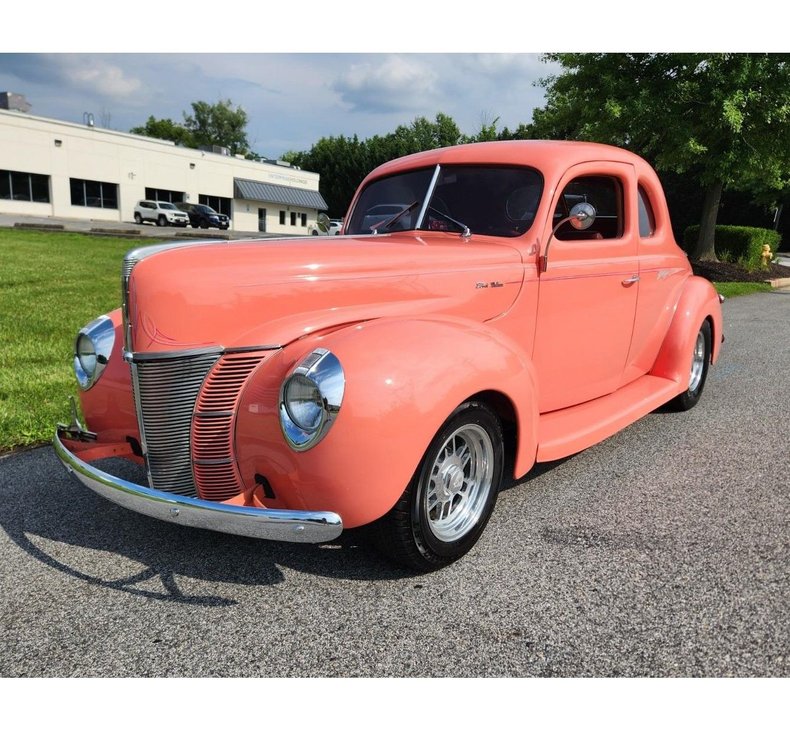 1940 Ford Deluxe Coupe 