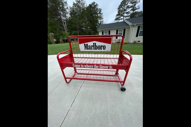 Marlboro Rack | GAA Classic Cars