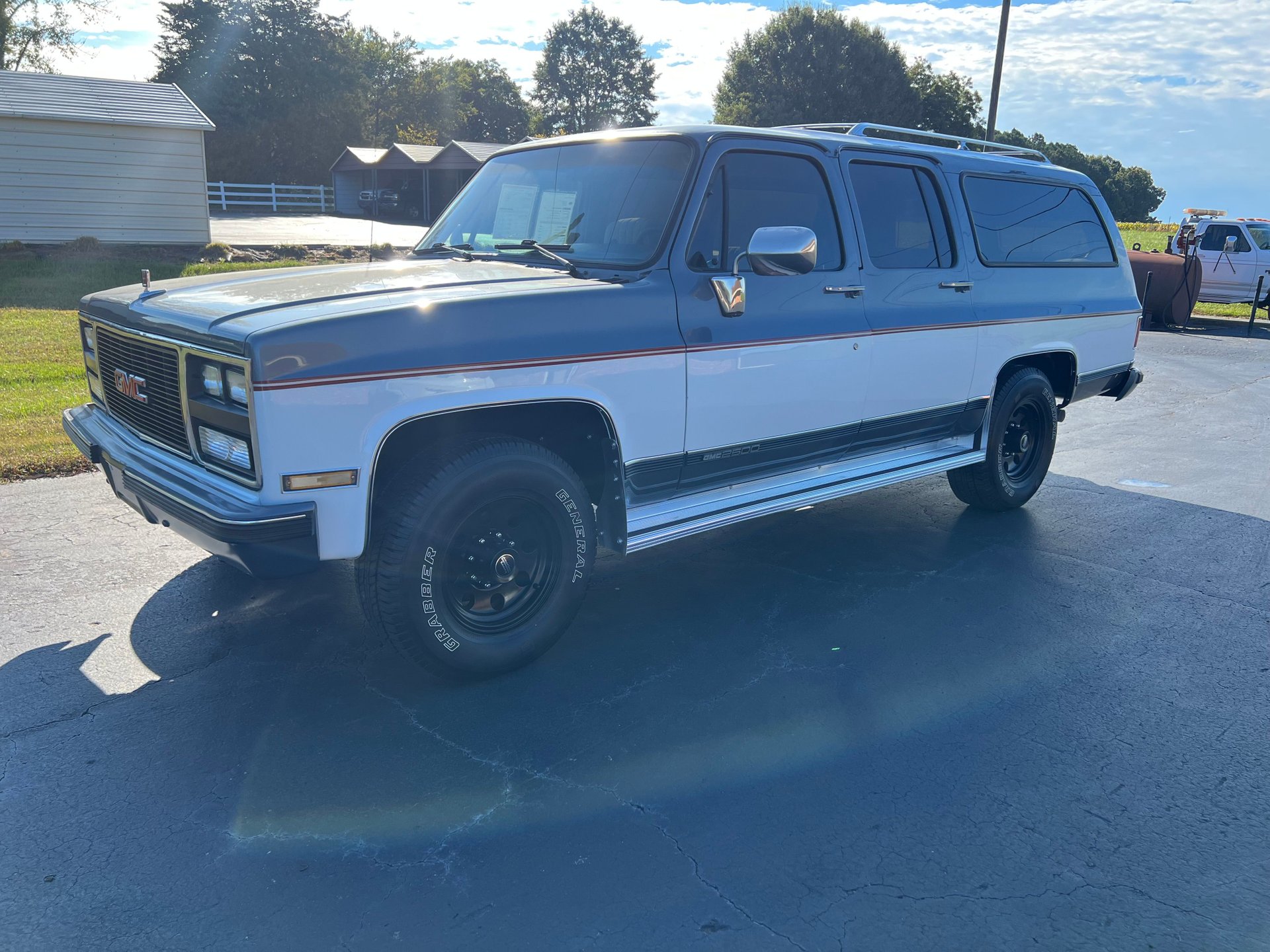 1990 gmc suburban 2500