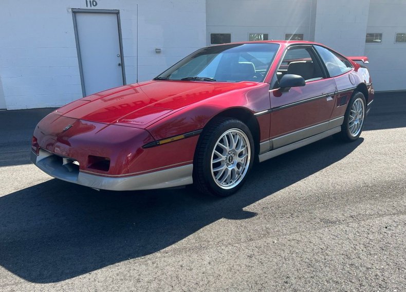 1987 Pontiac Fiero GT