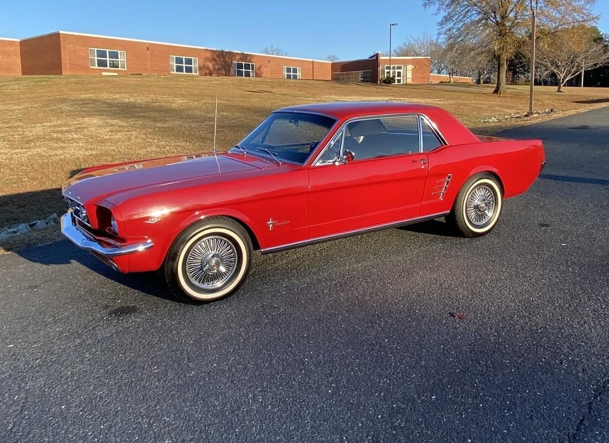 1966 ford mustang