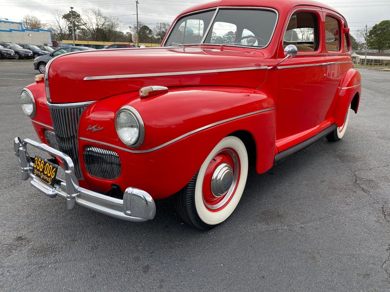 1941 Ford Super Deluxe 