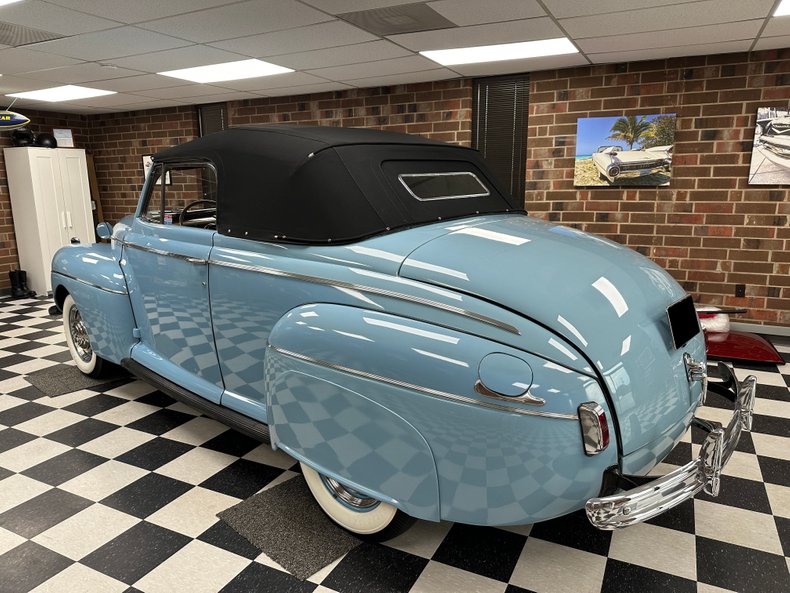 1941 Ford Super Deluxe 11