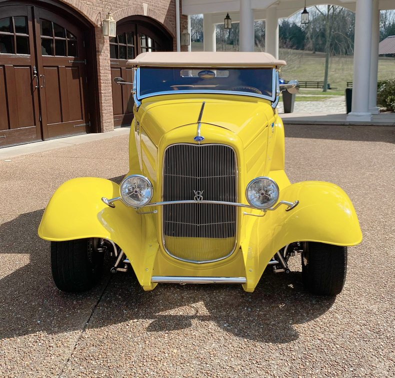 1932 Ford Roadster 4