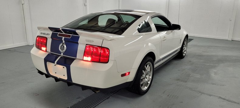 2007 Ford Mustang 5