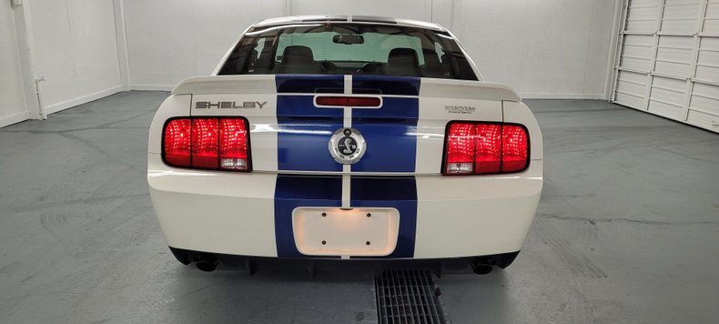 2007 Ford Mustang 18