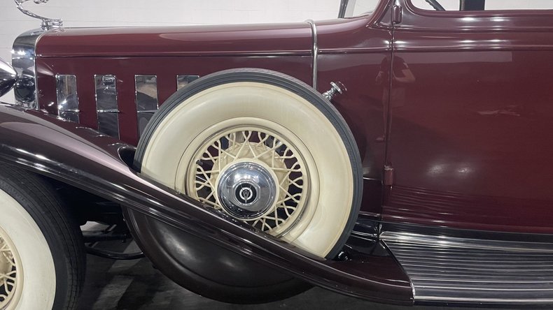 1932 Cadillac 355 B 9