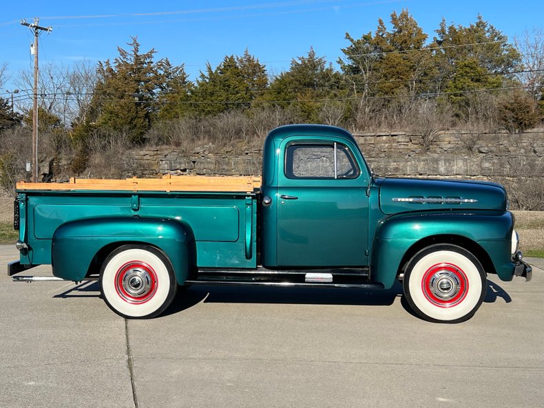 1951 Ford Pickup 2