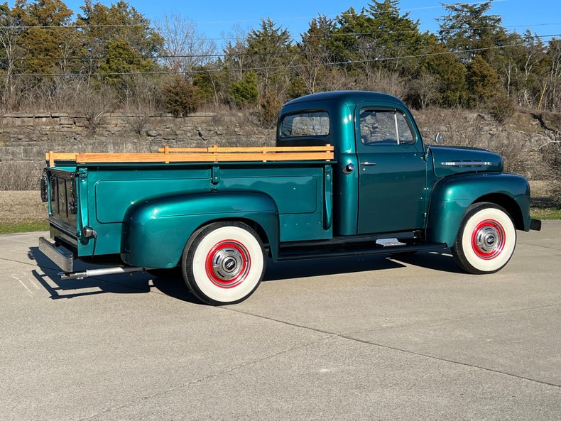 1951 Ford Pickup 3