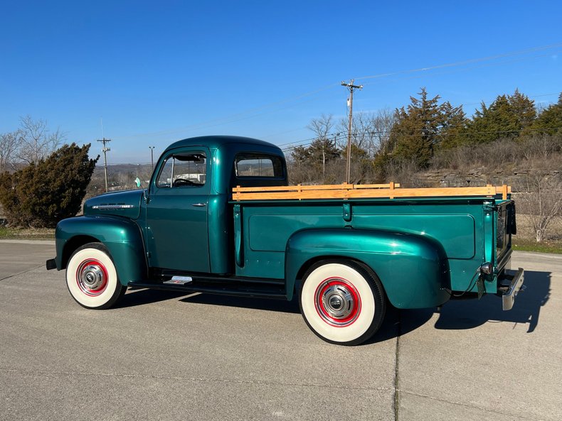 1951 Ford Pickup 10