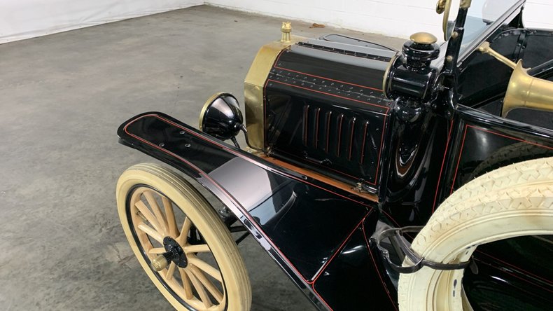 1916 Ford Model T 9