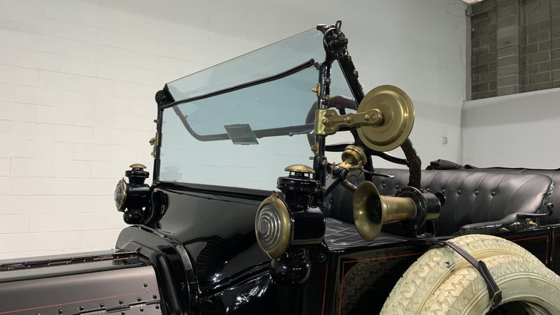 1916 Ford Model T 10
