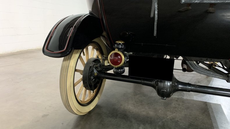 1916 Ford Model T 28