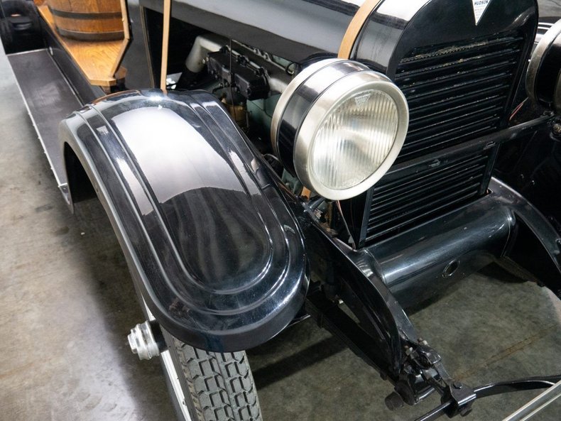 1925 Hudson Super Six 11
