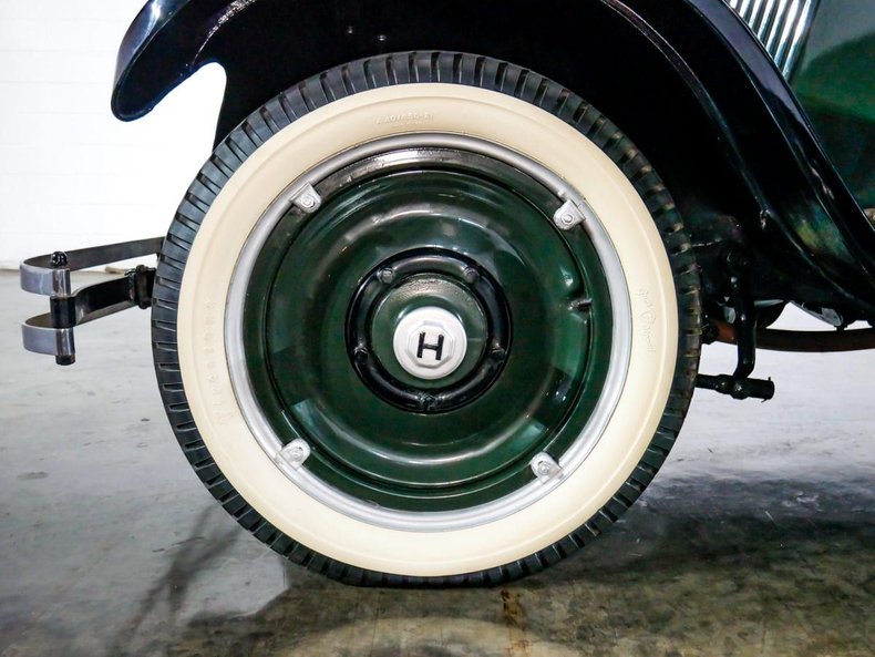 1924 Hupmobile Series R 15