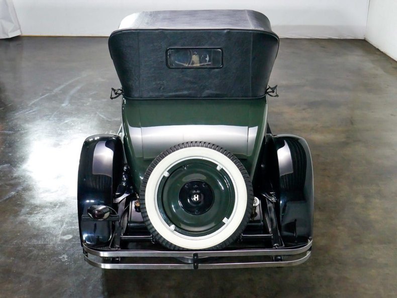 1924 Hupmobile Series R 30