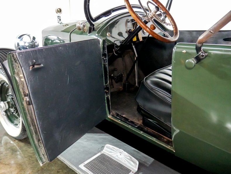 1924 Hupmobile Series R 31