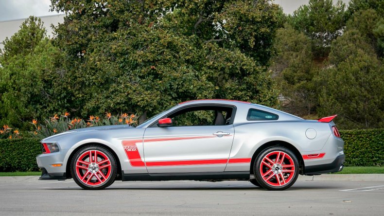 2012 Ford Mustang 3