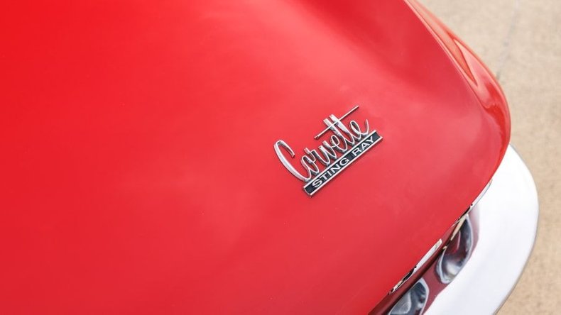 1966 Chevrolet Corvette 15