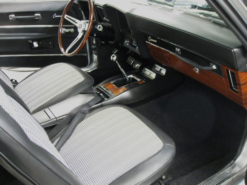 1969 Chevrolet Camaro 13