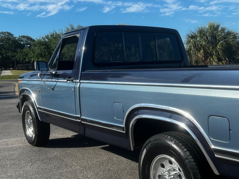 1984 Ford F250 8
