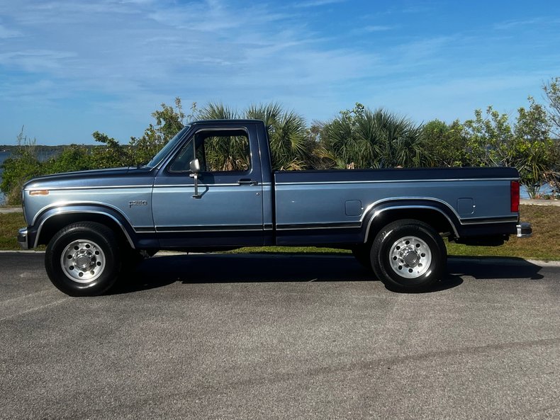 1984 Ford F250 6