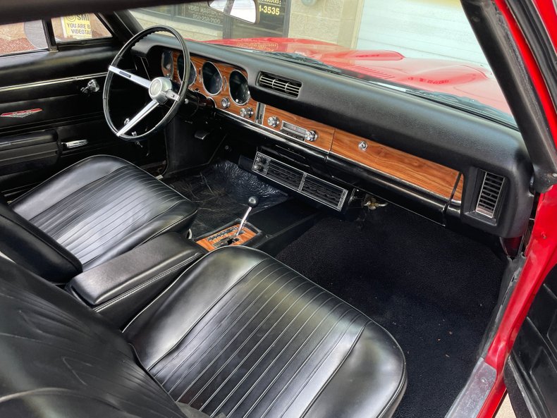 1968 Pontiac GTO 38