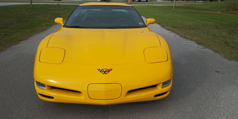 2000 Chevrolet Corvette 4