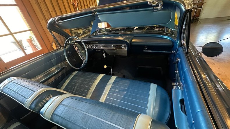 1961 Chevrolet Impala 25