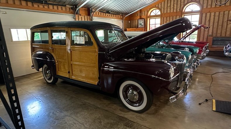 1941 Ford Super Deluxe 1