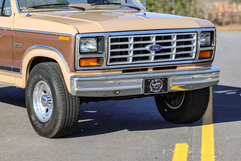 1983 Ford F250 9